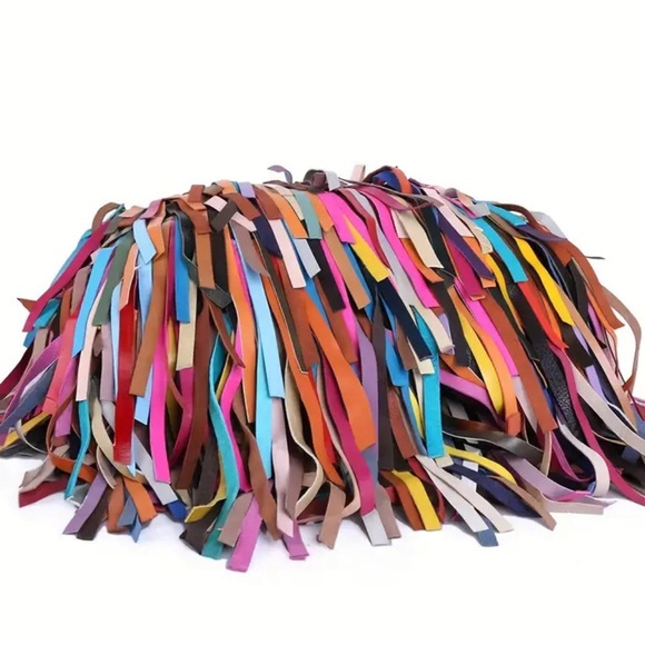 Beautiful leather multicolor fringe zip top shoulder/crosby - Picture 15 of 16